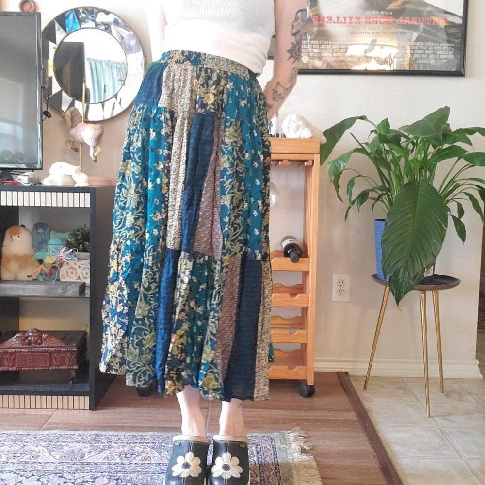 Vintage Y2k Sag Harbor XS petite patchwork dirndl skirt maxi broomstick skirt